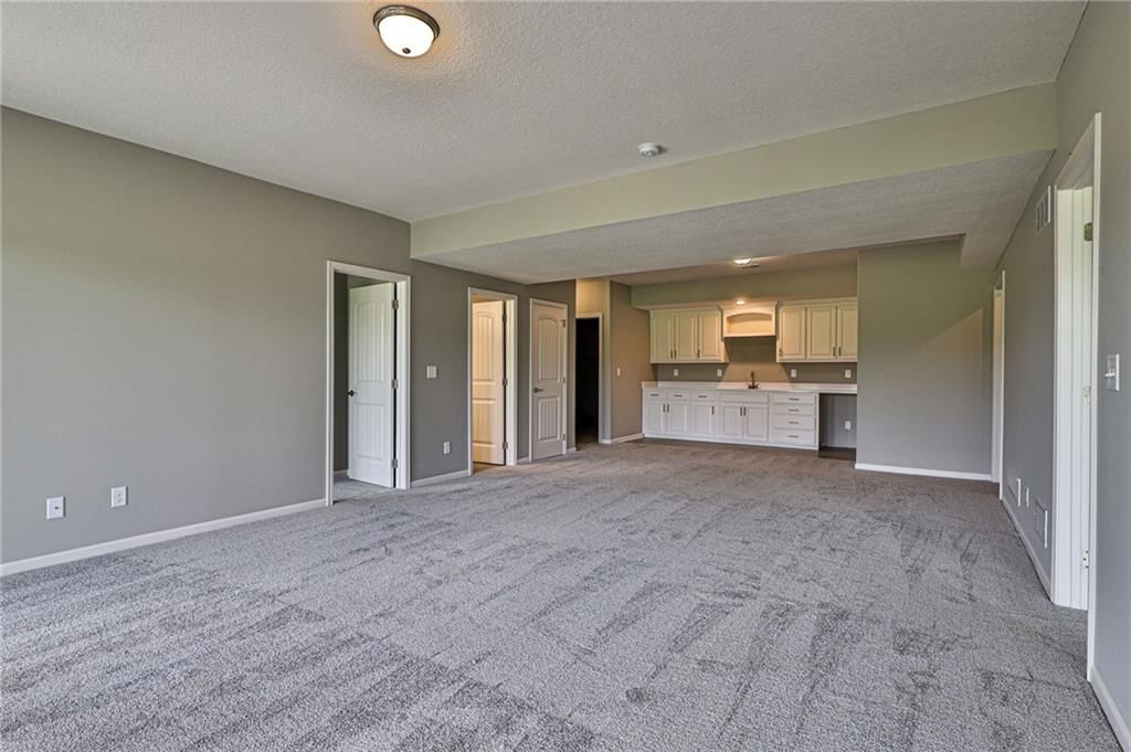 10220 N Winchester Avenue — photo 26