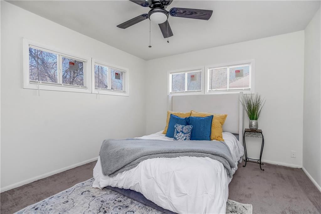 10802 Ewing Avenue — photo 19