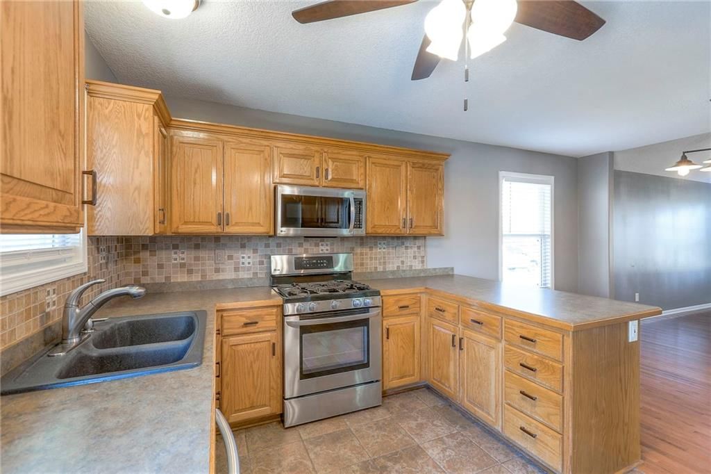 729 SW Tisha Lane — photo 14