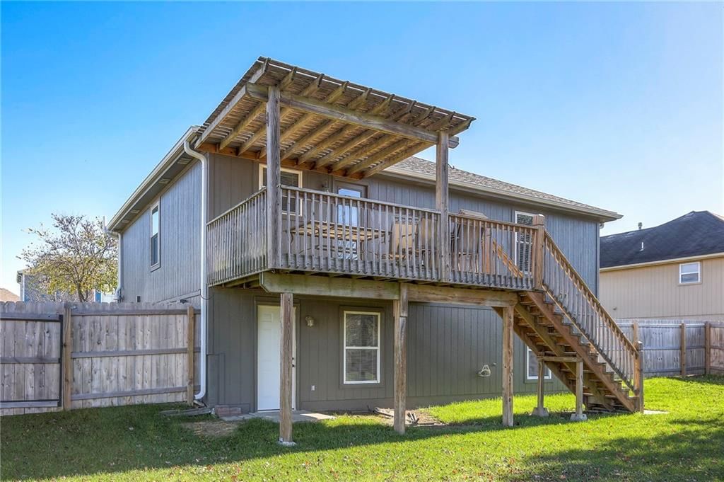 729 SW Tisha Lane — photo 35
