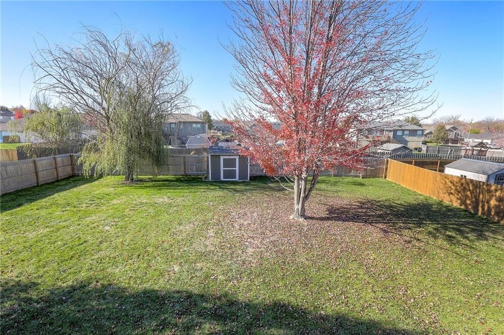 729 SW Tisha Lane — photo 39