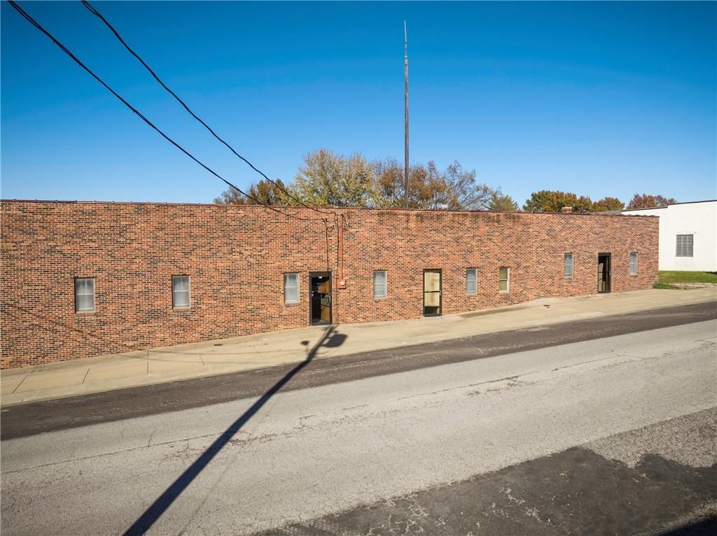 116 W 19TH Street — photo 1