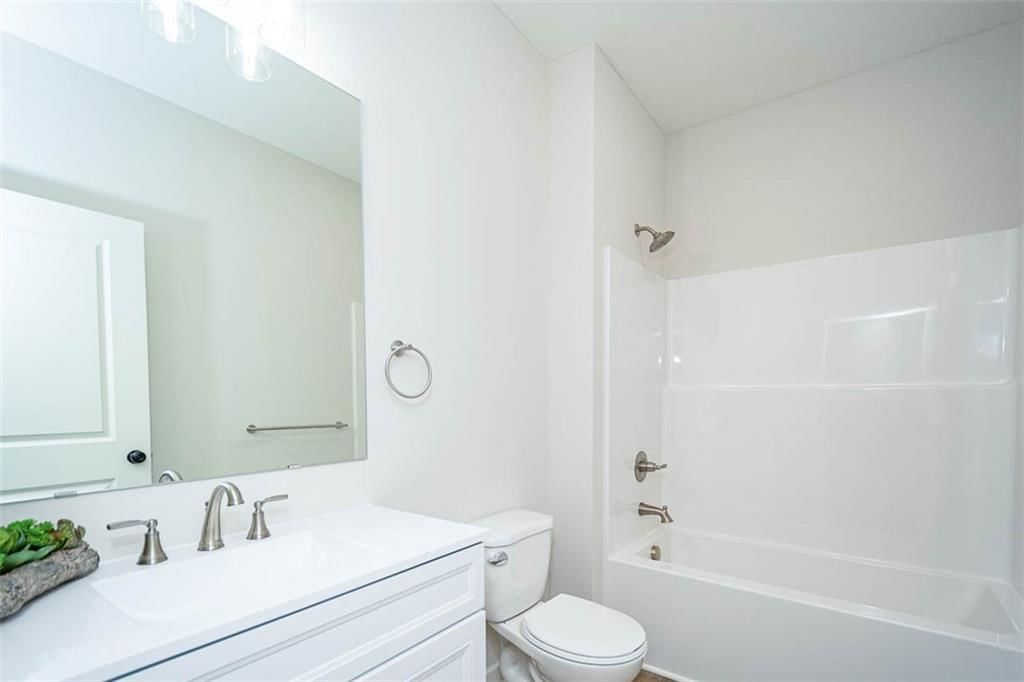 407 Ash Street — photo 31