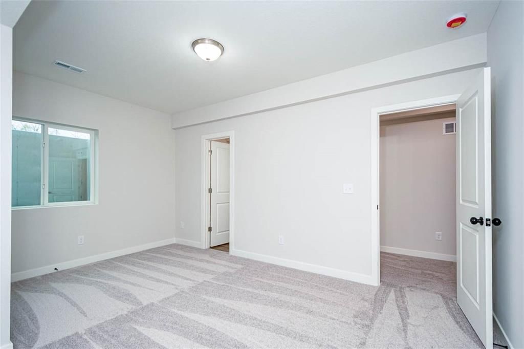 407 Ash Street — photo 35