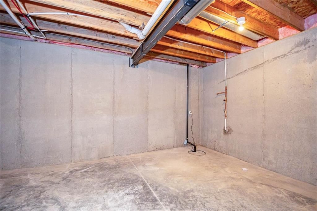 407 Ash Street — photo 39