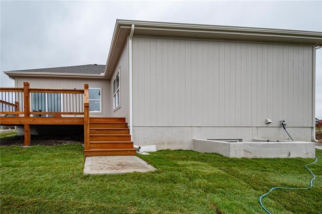 407 Ash Street — photo 44