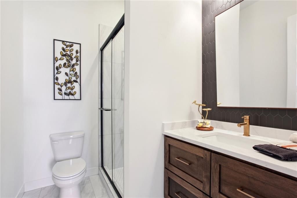 5824 NW Black Oak Court — photo 16