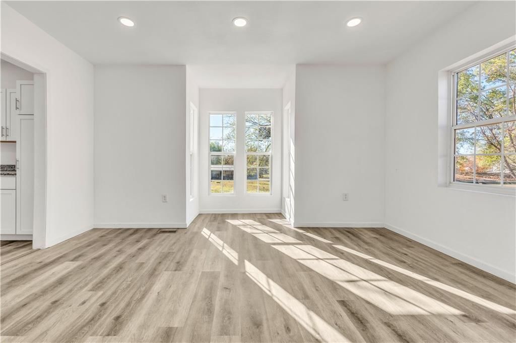306 N Olive Street — photo 13