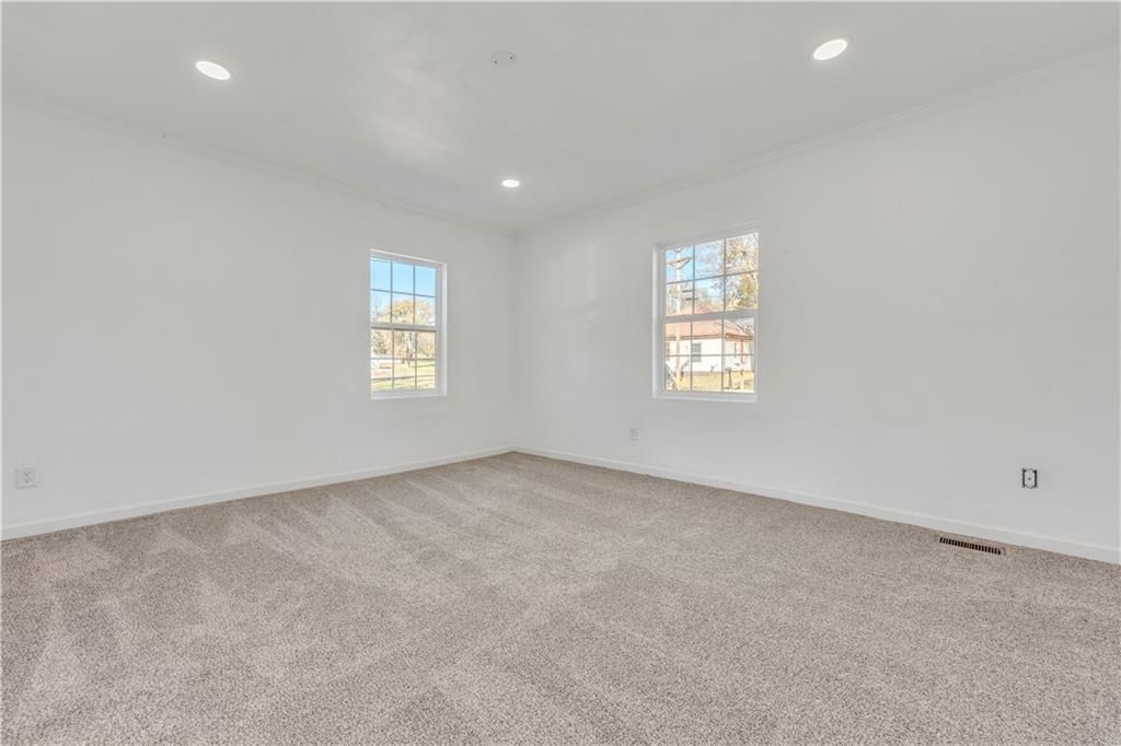 306 N Olive Street — photo 14