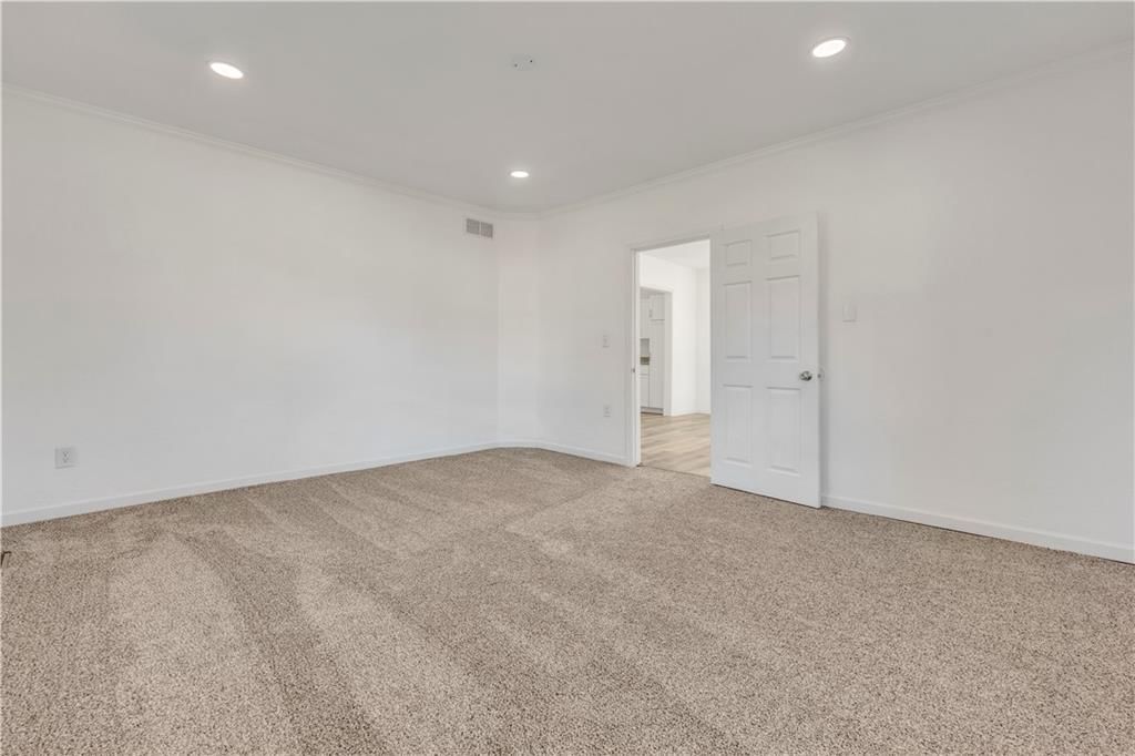 306 N Olive Street — photo 16