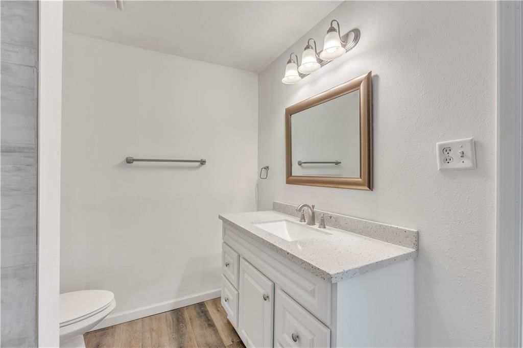 306 N Olive Street — photo 30