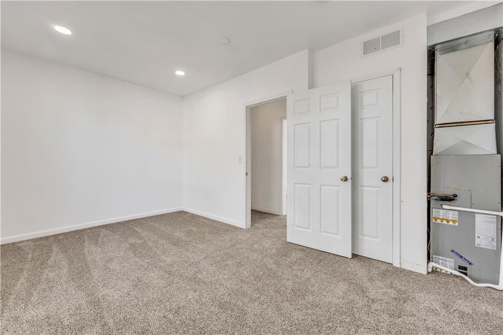 306 N Olive Street — photo 36
