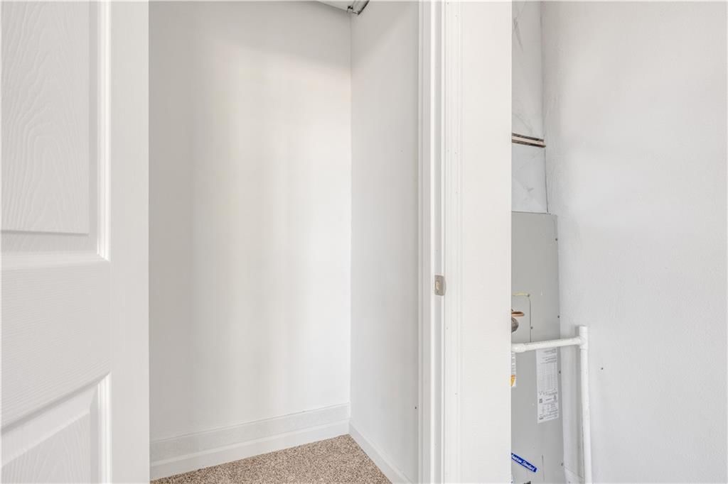 306 N Olive Street — photo 37