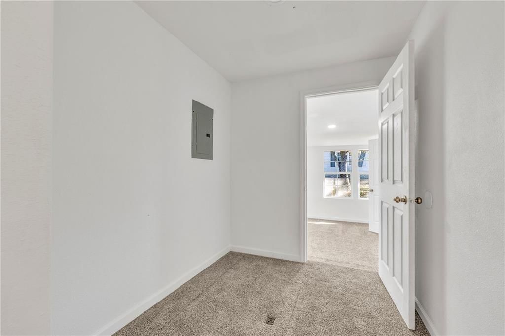 306 N Olive Street — photo 39