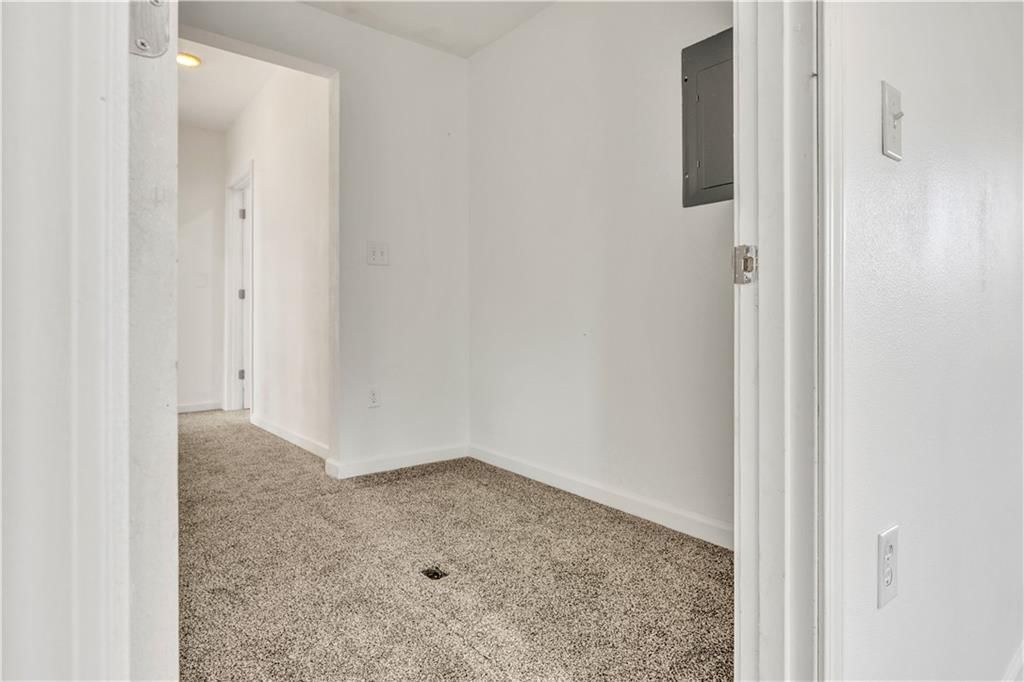 306 N Olive Street — photo 43