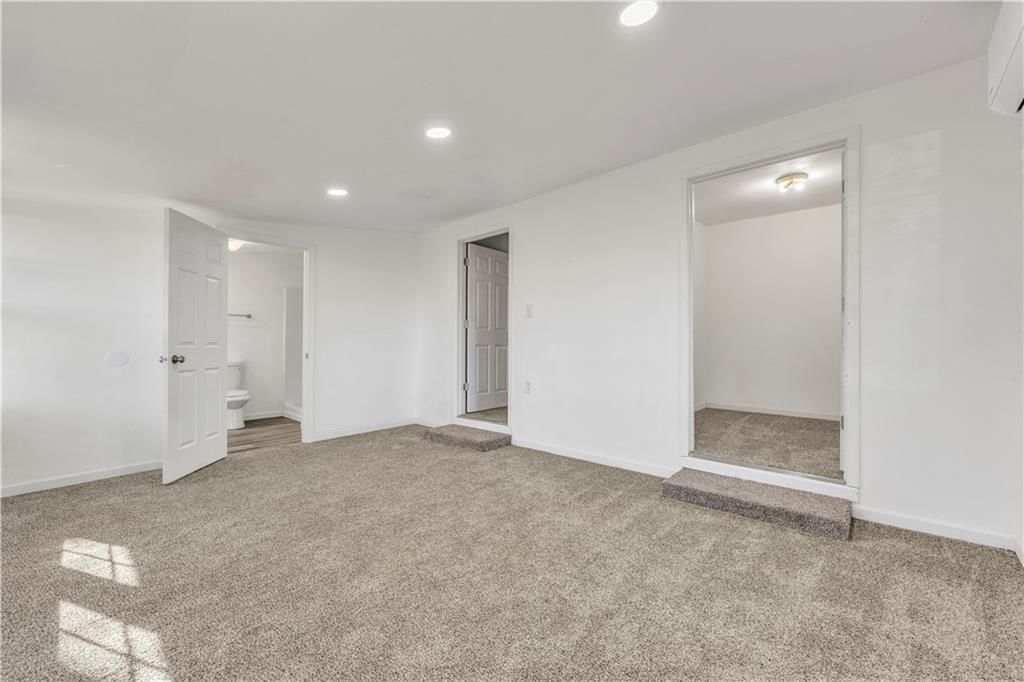 306 N Olive Street — photo 46