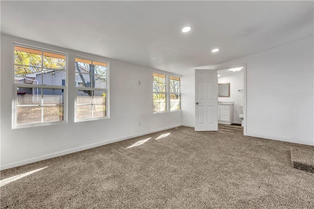 306 N Olive Street — photo 47
