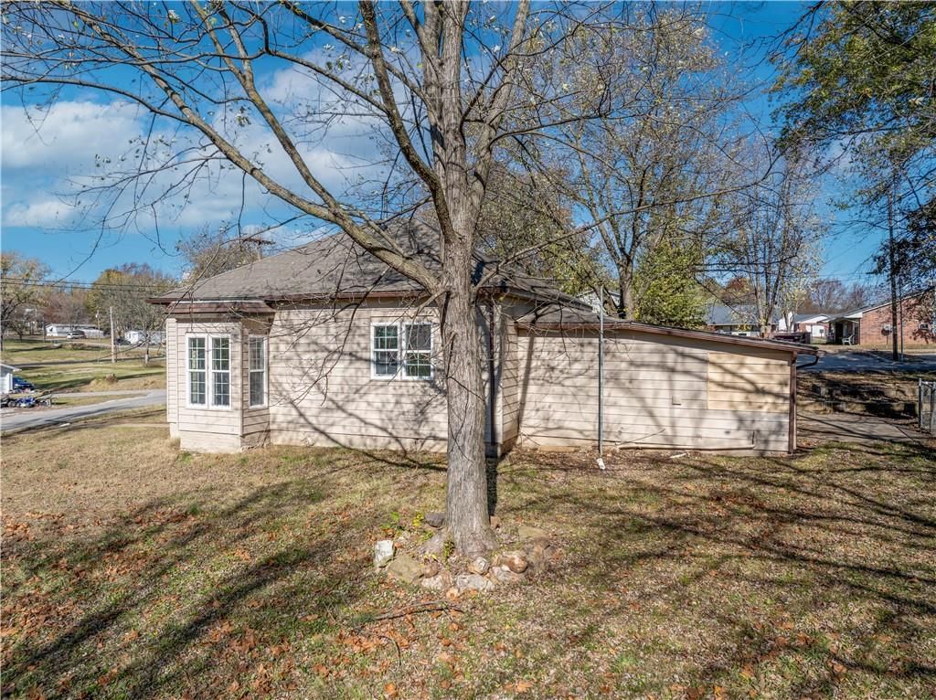 306 N Olive Street — photo 66