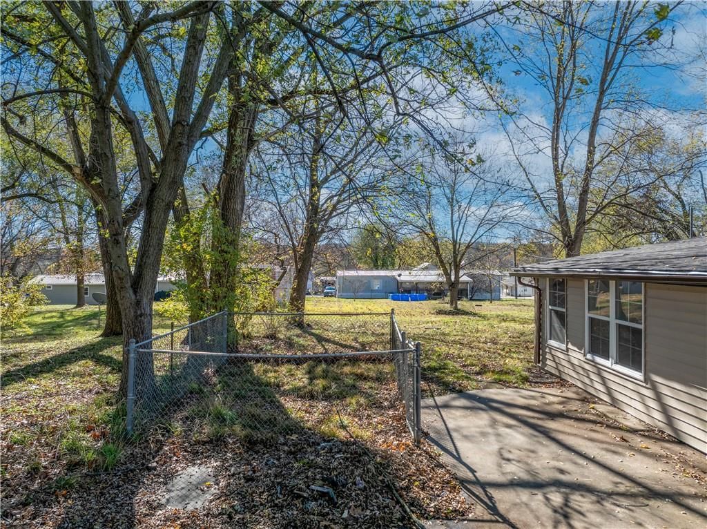 306 N Olive Street — photo 80
