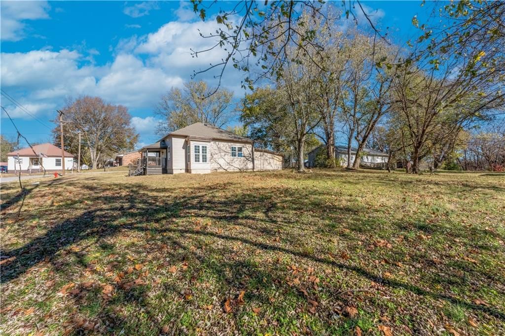306 N Olive Street — photo 84