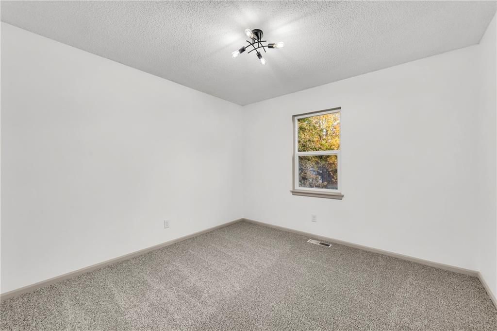 120 Brookridge Street — photo 22