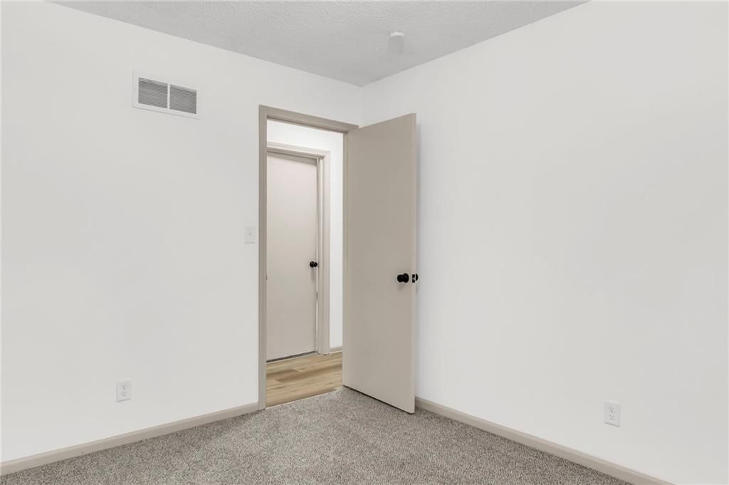 120 Brookridge Street — photo 25