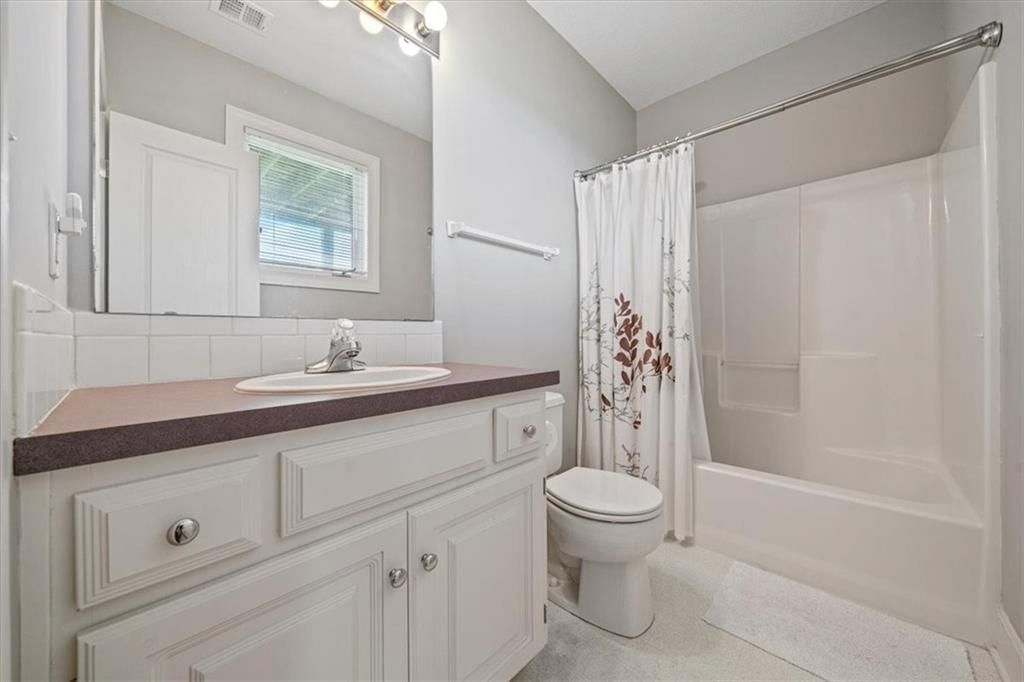 812 SW Lake Pines Drive — photo 44