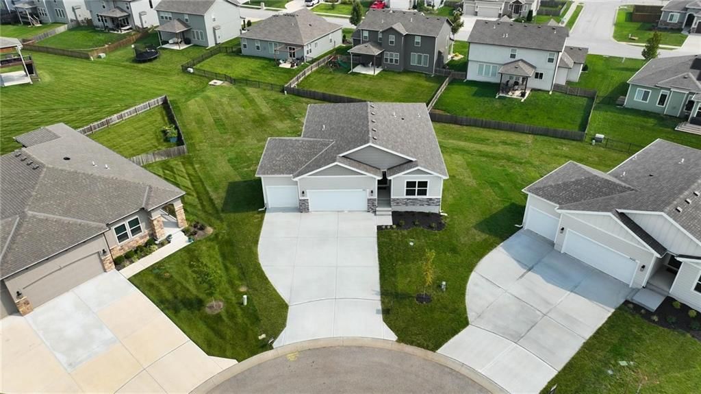 4421 SW Grindstone Circle — photo 39