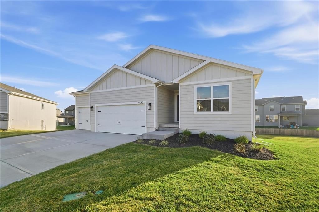 4420 SW Grindstone Circle — photo 27