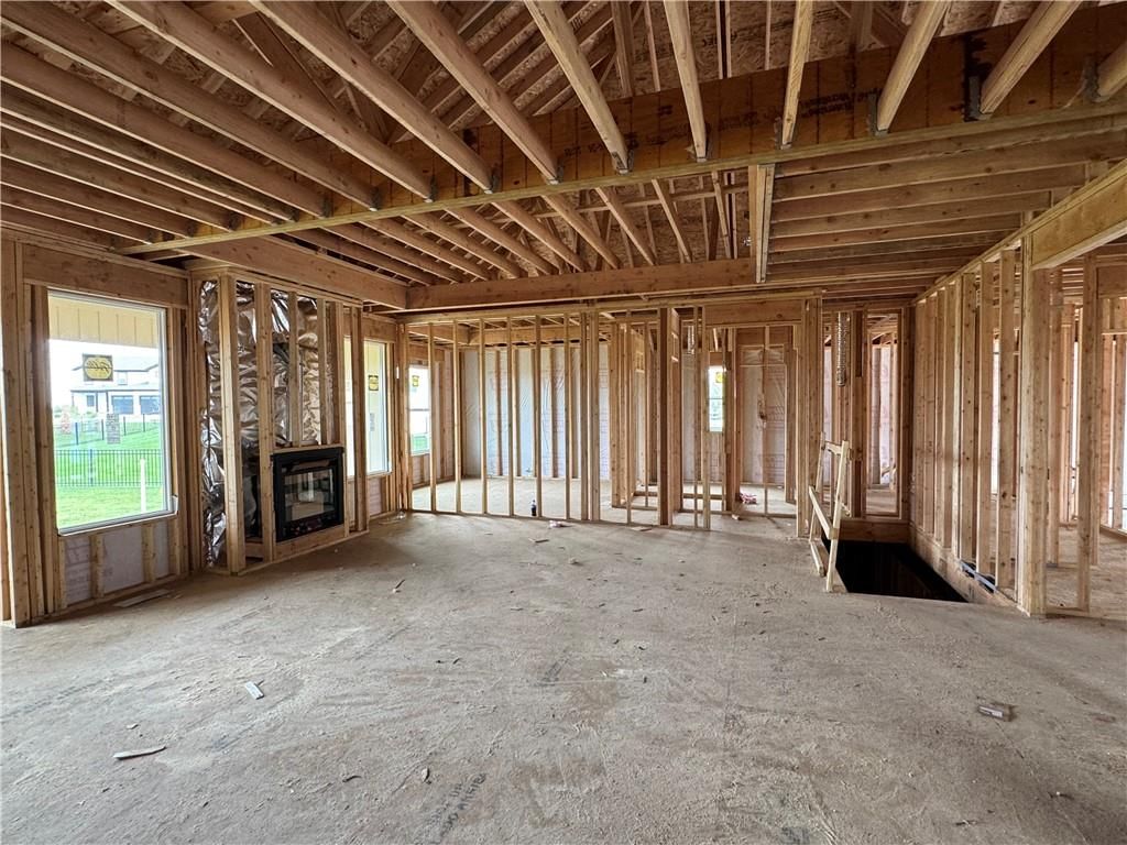 Photo 7 of 52 - 24830 W 178th Court