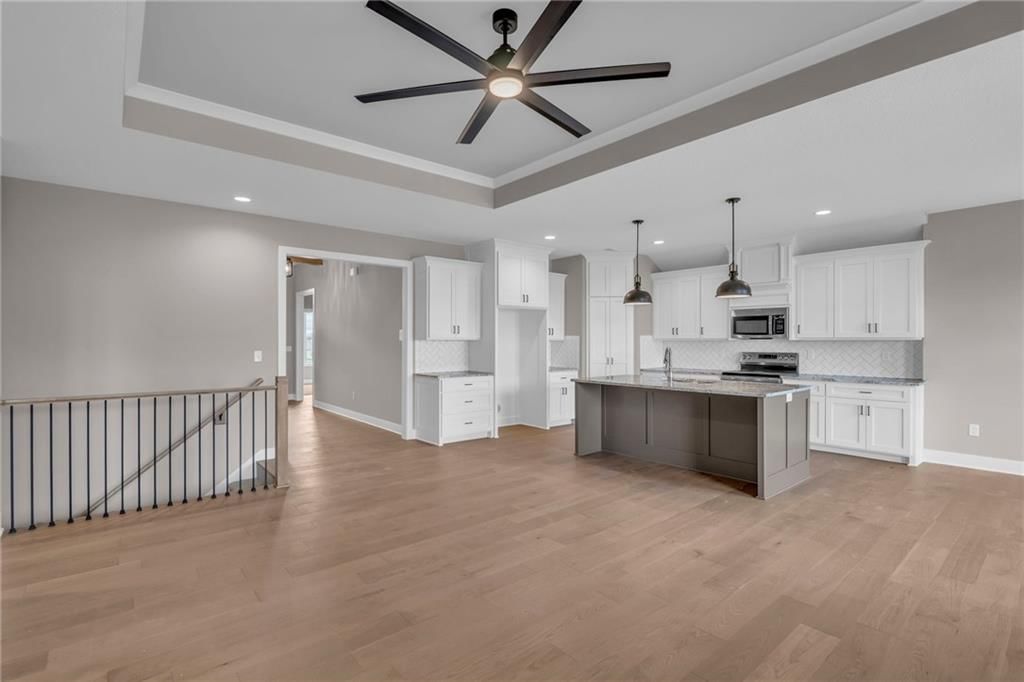 Photo 20 of 52 - 24830 W 178th Court