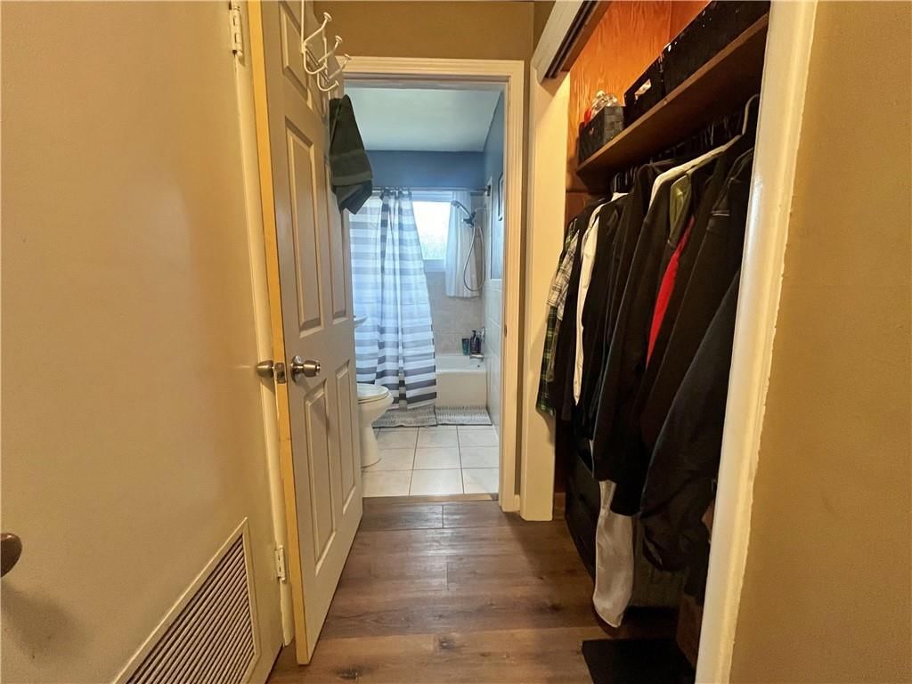 316 N Webster Street — photo 8