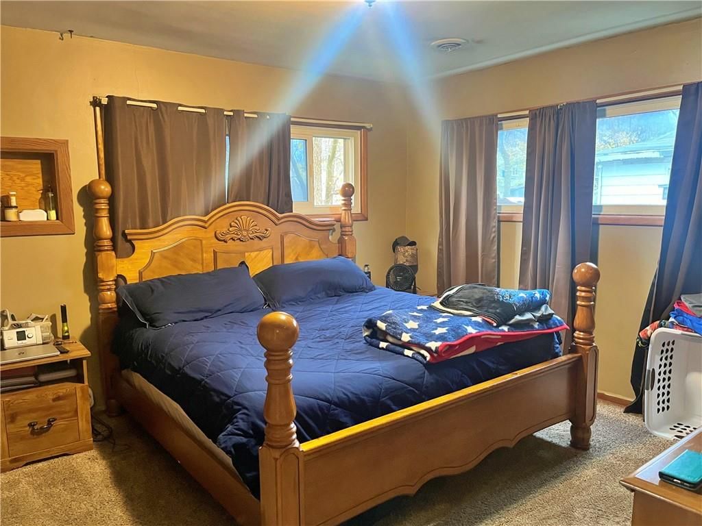 316 N Webster Street — photo 10