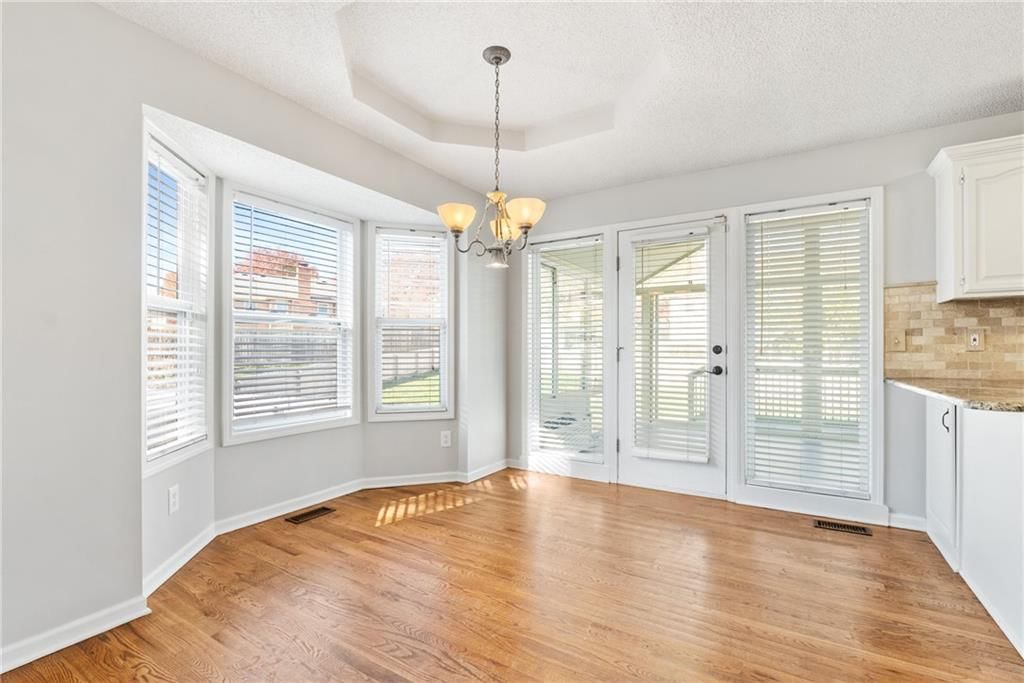 105 NE Madison Court — photo 14