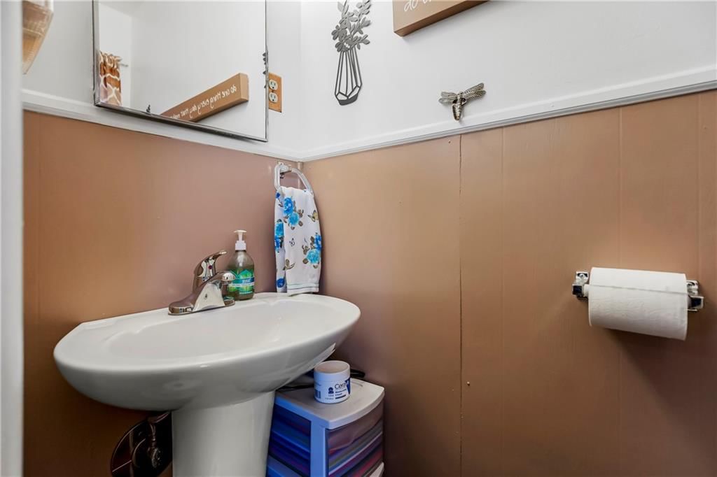 12404 E 53rd Terrace — photo 15