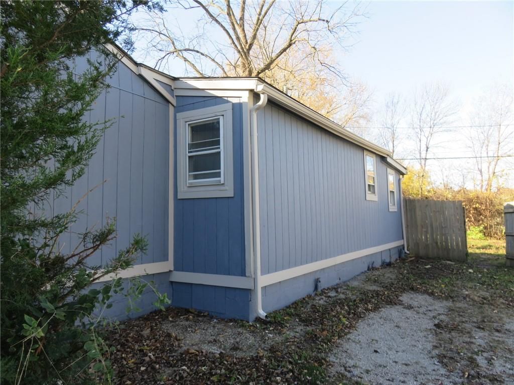 1002 S Haden Street — photo 2