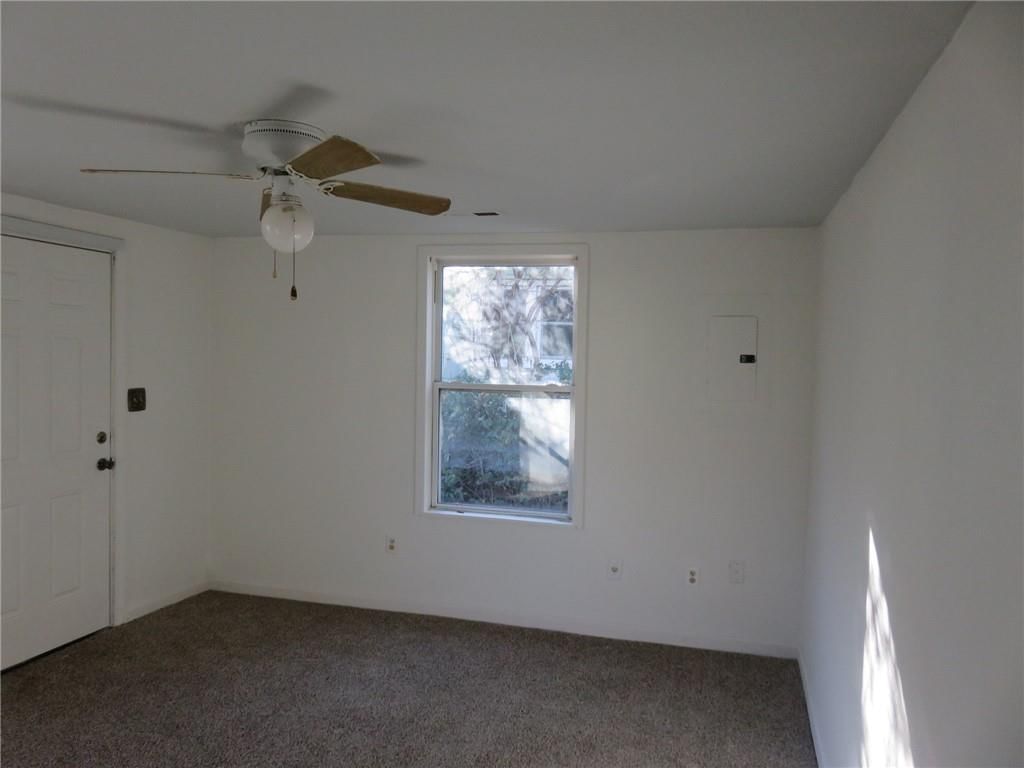1002 S Haden Street — photo 8
