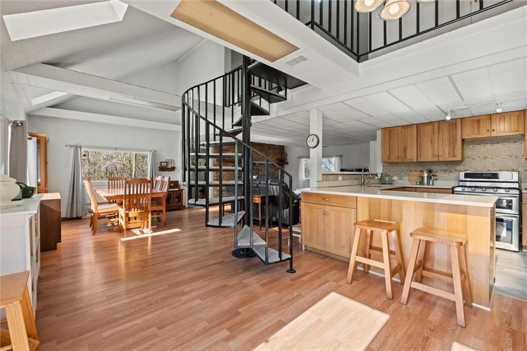 Photo 9 of 35 - 27977 W 311th Street