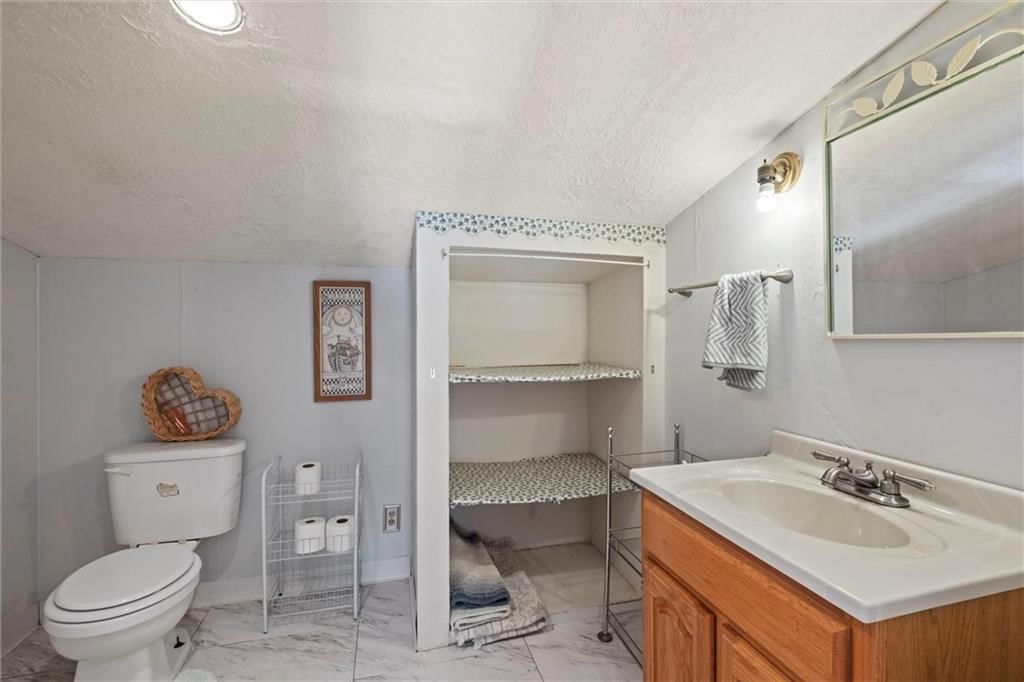 Photo 25 of 35 - 27977 W 311th Street