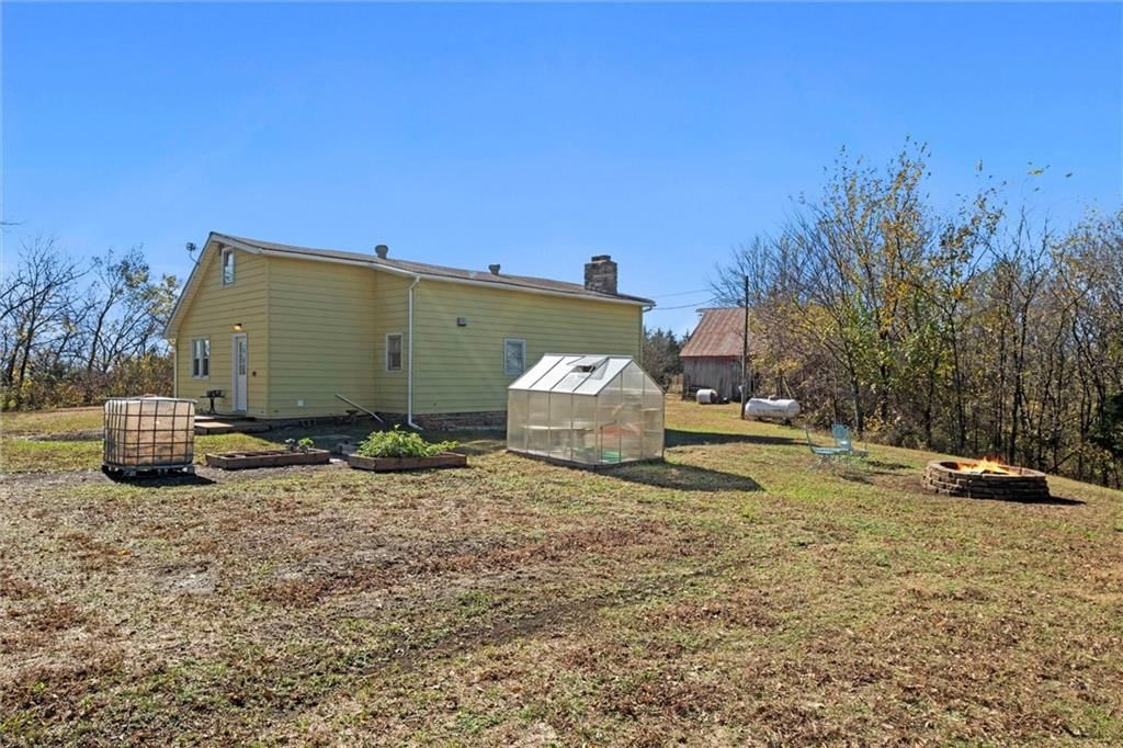 Photo 30 of 35 - 27977 W 311th Street