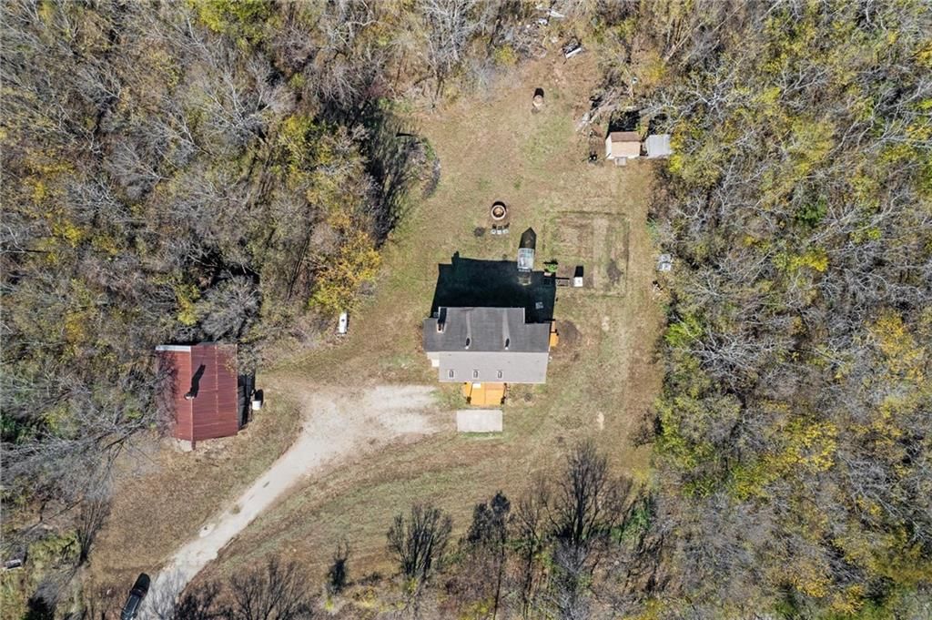 Photo 34 of 35 - 27977 W 311th Street