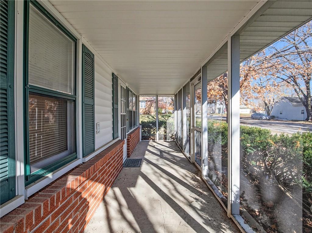 307 N 2nd Street — photo 7