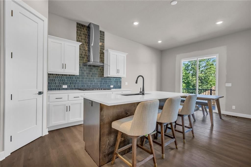 1607 Grayhawk Drive — photo 10
