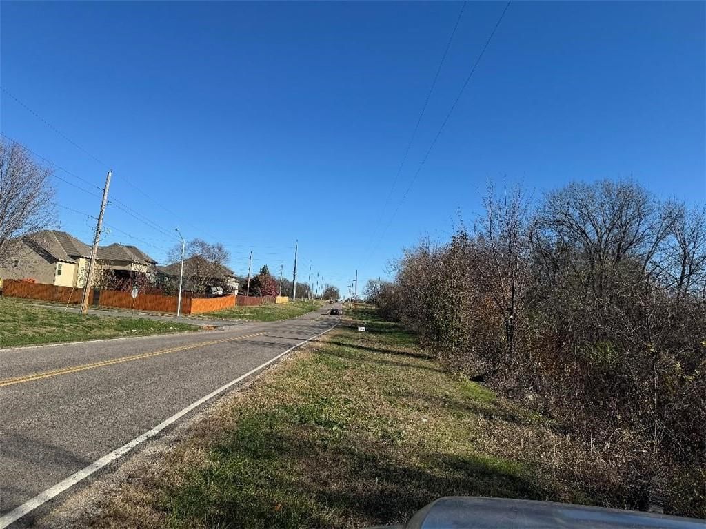31415 W 167 Street — photo 4
