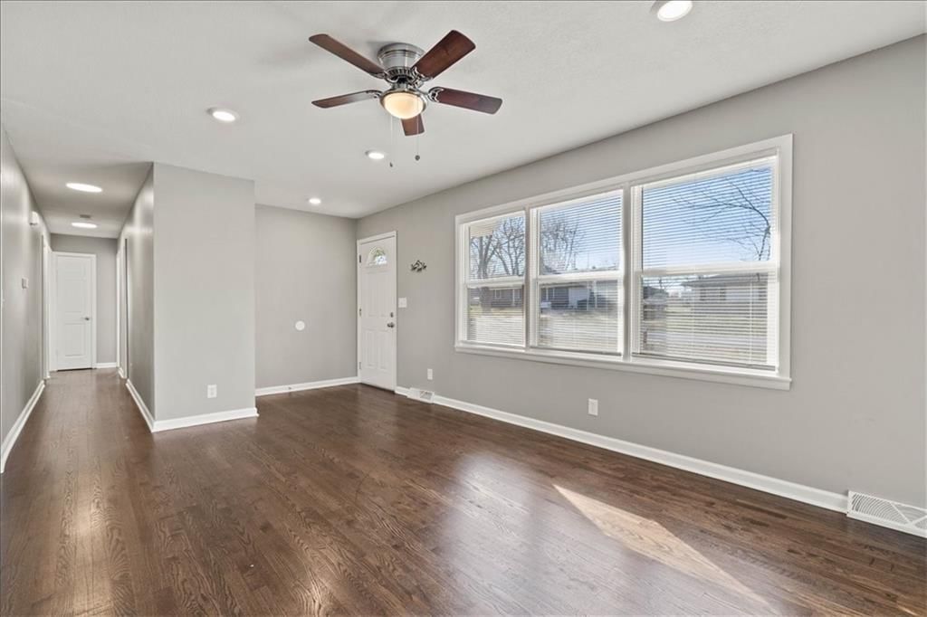 2641 S 31st Street — photo 5