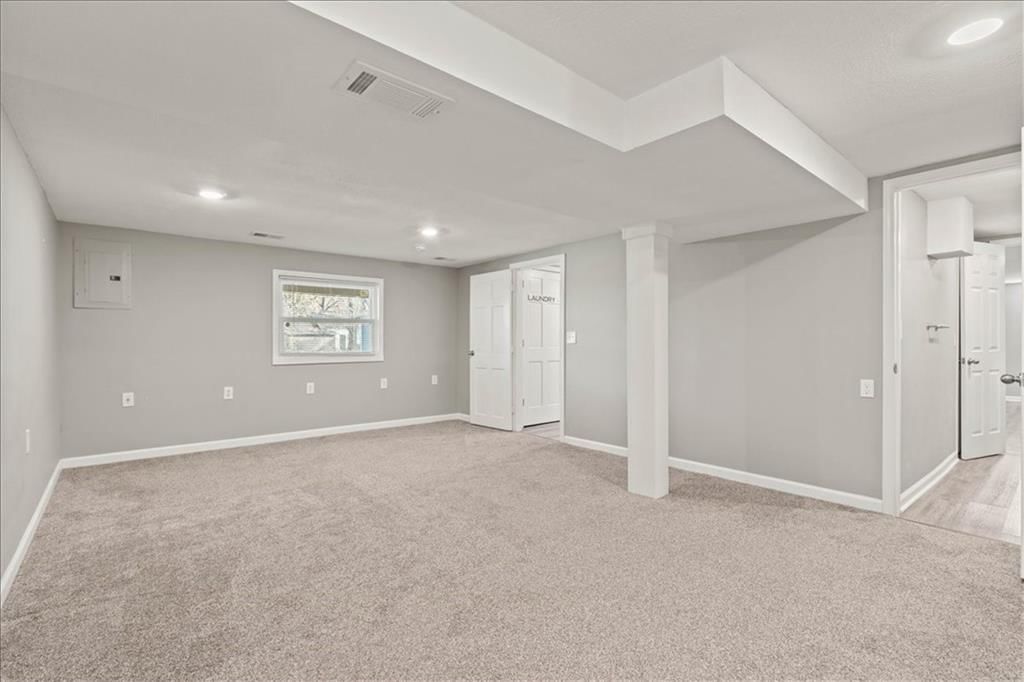 2641 S 31st Street — photo 22