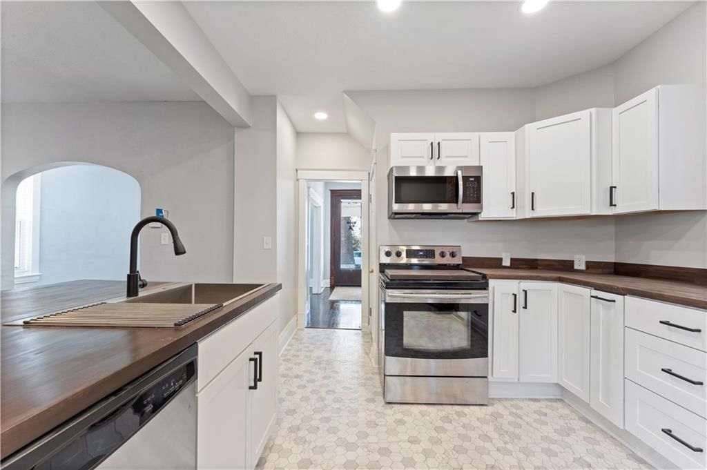 3224 E 11th Street — photo 15