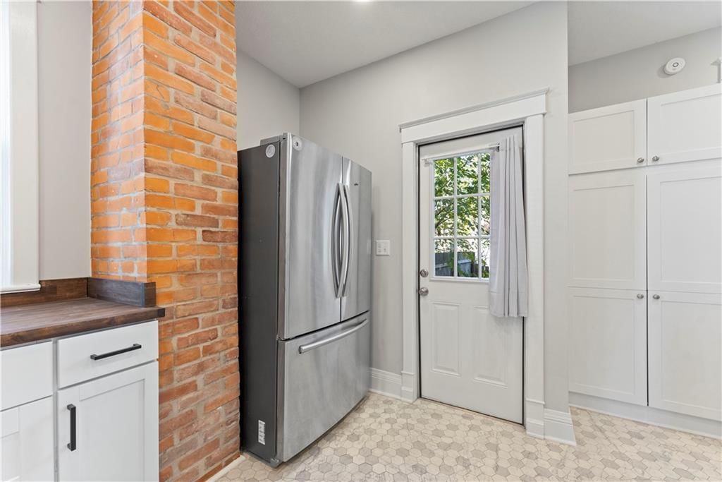 3224 E 11th Street — photo 17