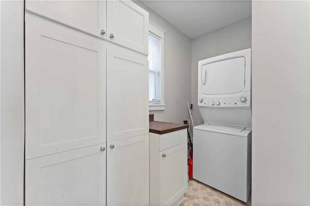 3224 E 11th Street — photo 18