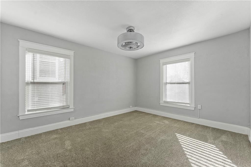 3224 E 11th Street — photo 24
